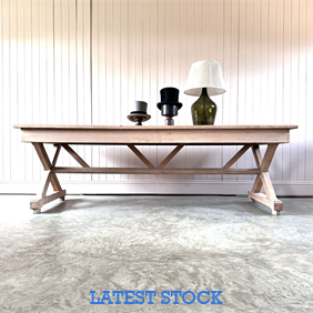 Sycamore Leathersmith Table