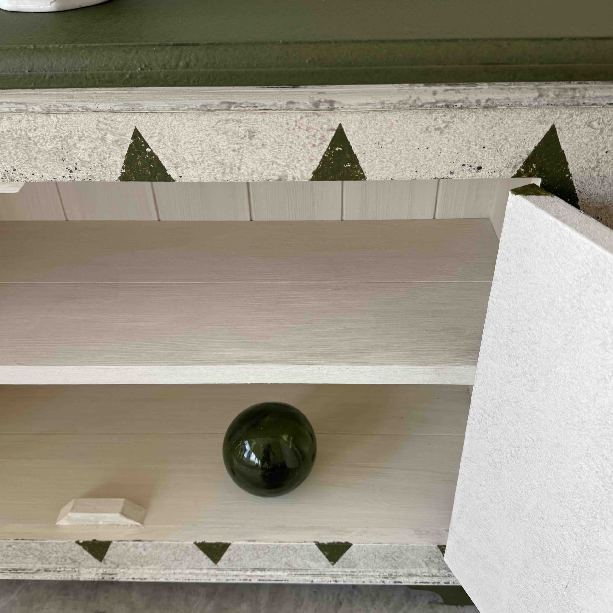 Bancha Green Harlequin – Bespoke Painted Sideboard - Image 5
